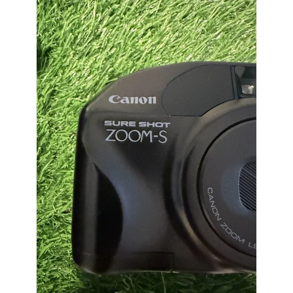 Vintage Canon Sure Shot Zoom-S 38-60mm With Film And Case Untested Needs Batter